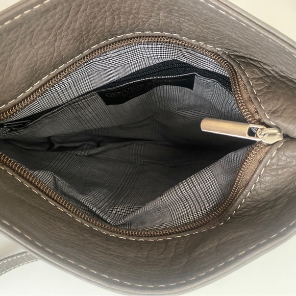 Genuine Leather Crossbody Bag - Made In Italy 🇮🇹 - Picture 7 of 8